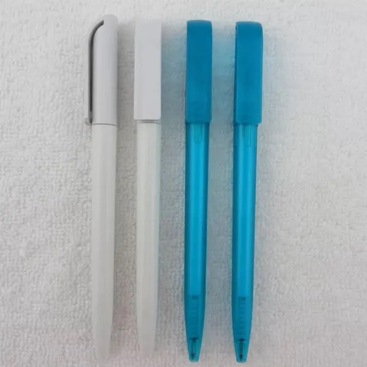 Ensfarget Body Twist Type Kulepenn